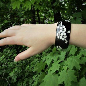 Vintage art deco cuff bracelet